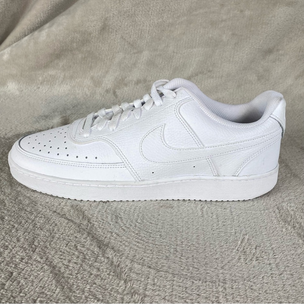 Nike Court Vision Next Nature Mens Sneakers Shoes 11 Triple White Leather NEW - Picture 2 of 10